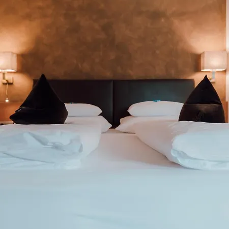 Aparthotel Alpinum 3*