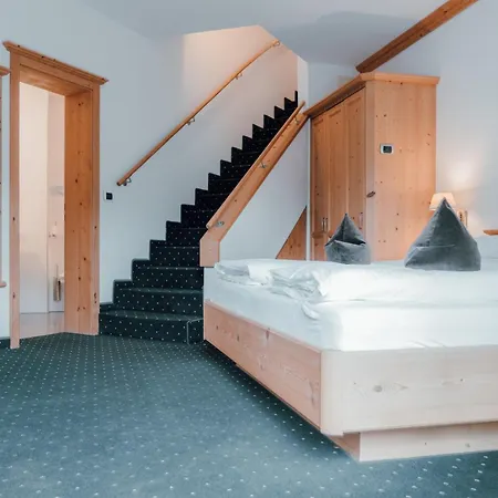 Alpinum Aparthotel Campo Tures