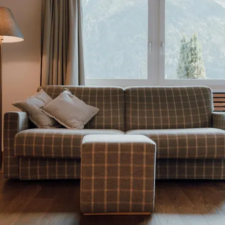 Alpinum Aparthotel 3*